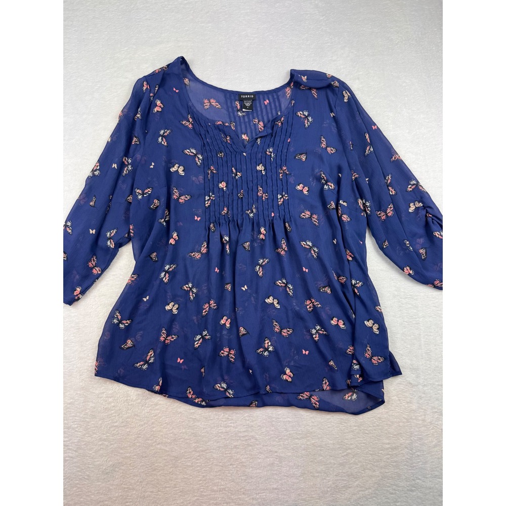 Torrid Blue Butterfly Pintuck Chiffon Blouse Plus Size 3 3XL 3/4 Sleeve Top
